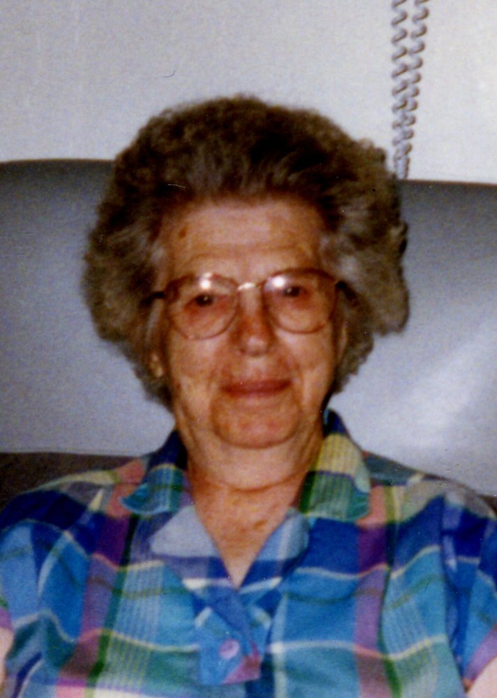 Edna Hoff